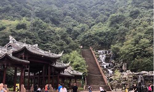 瓦屋山旅游攻略自驾游_瓦屋山旅游攻略自驾游夏天